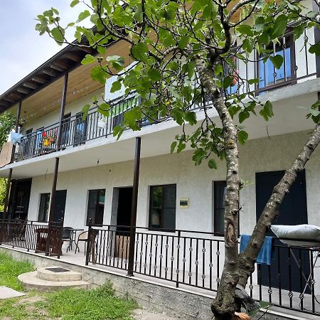 Леон Hotel Gagra Exterior photo